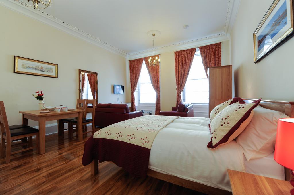 Edinburgh City Suites Экстерьер фото
