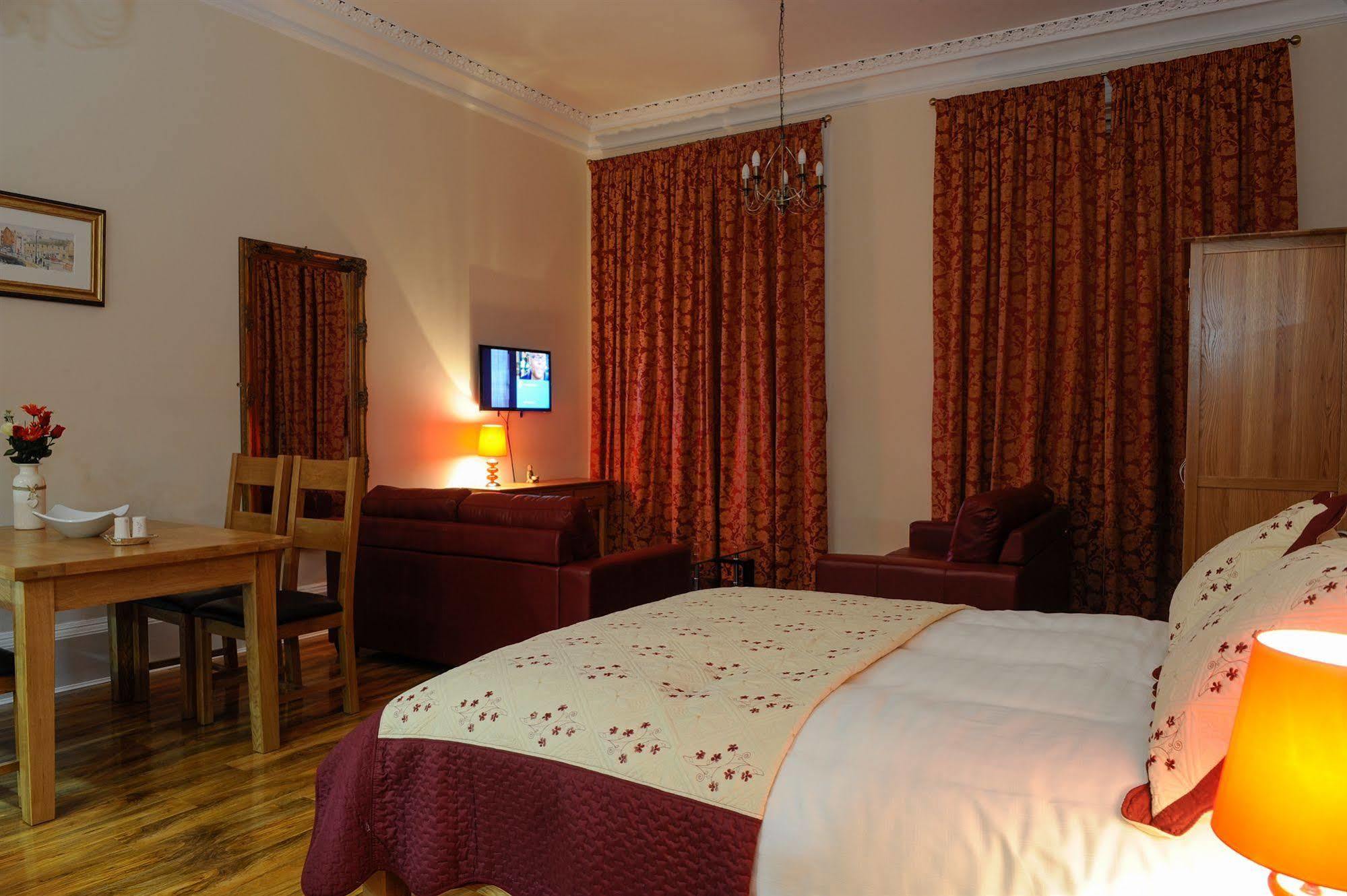 Edinburgh City Suites Экстерьер фото